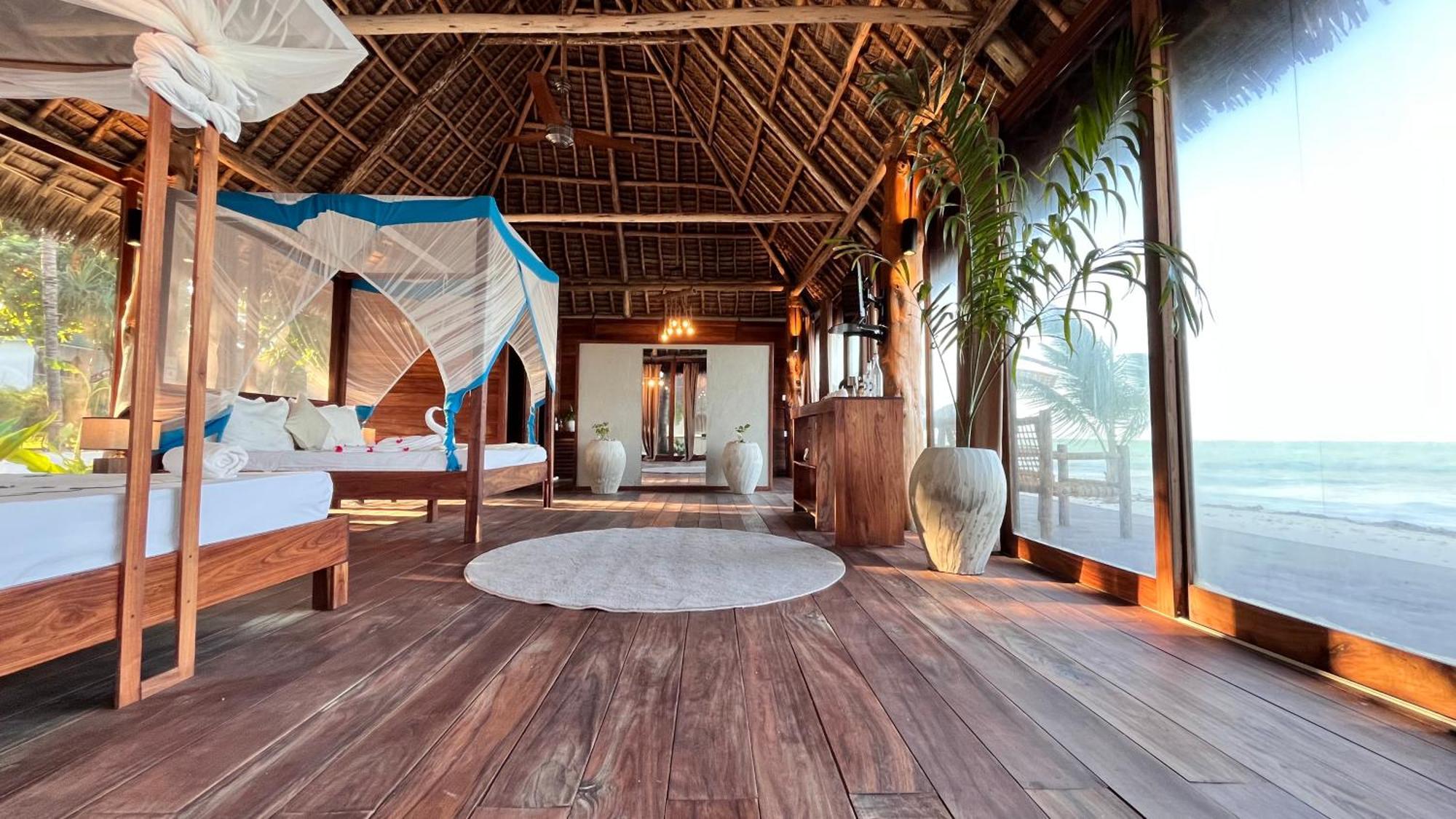 Tiki Beach Club & Resort (Adults Only) Bwejuu Exteriör bild